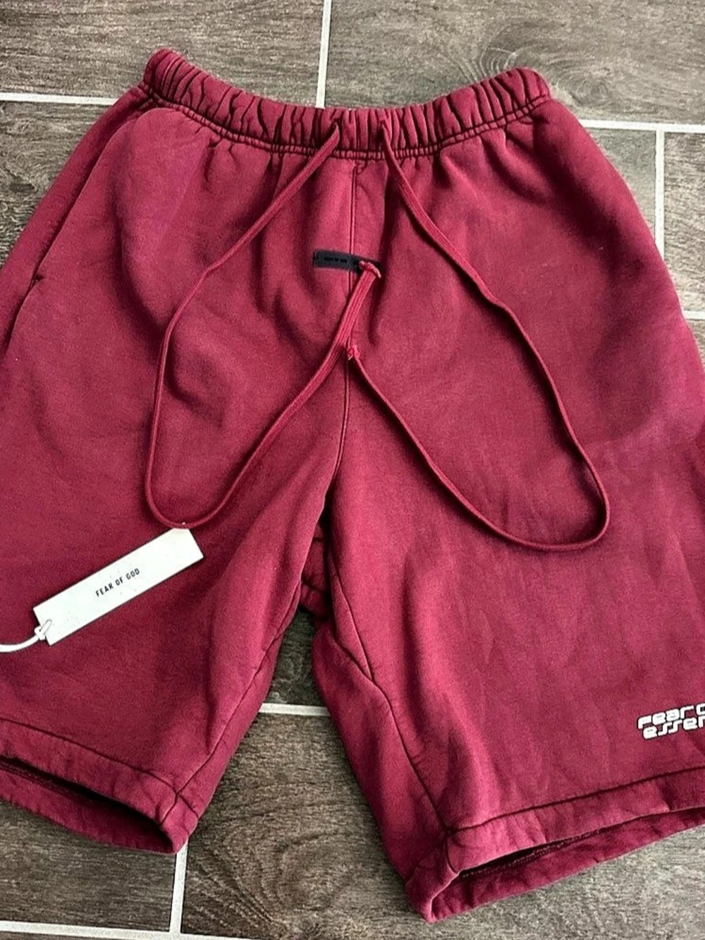 Fear of God Essentials Sweatshort 'Plum' Burgundy